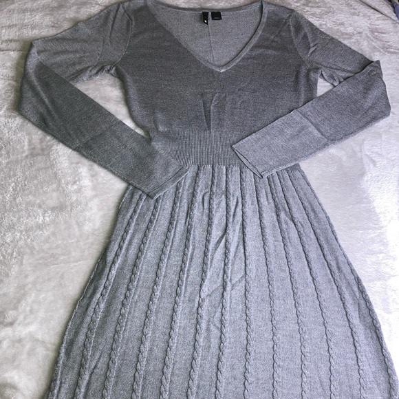 DIVIDED 6 Cable Knit Sweater Dress - Picture 1 of 10